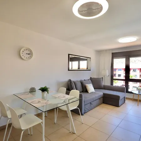 Sunset Mocan Apartment *